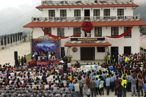 Cerca de 1,200 personas asistieron a la inauguración de Narconon Nepal.